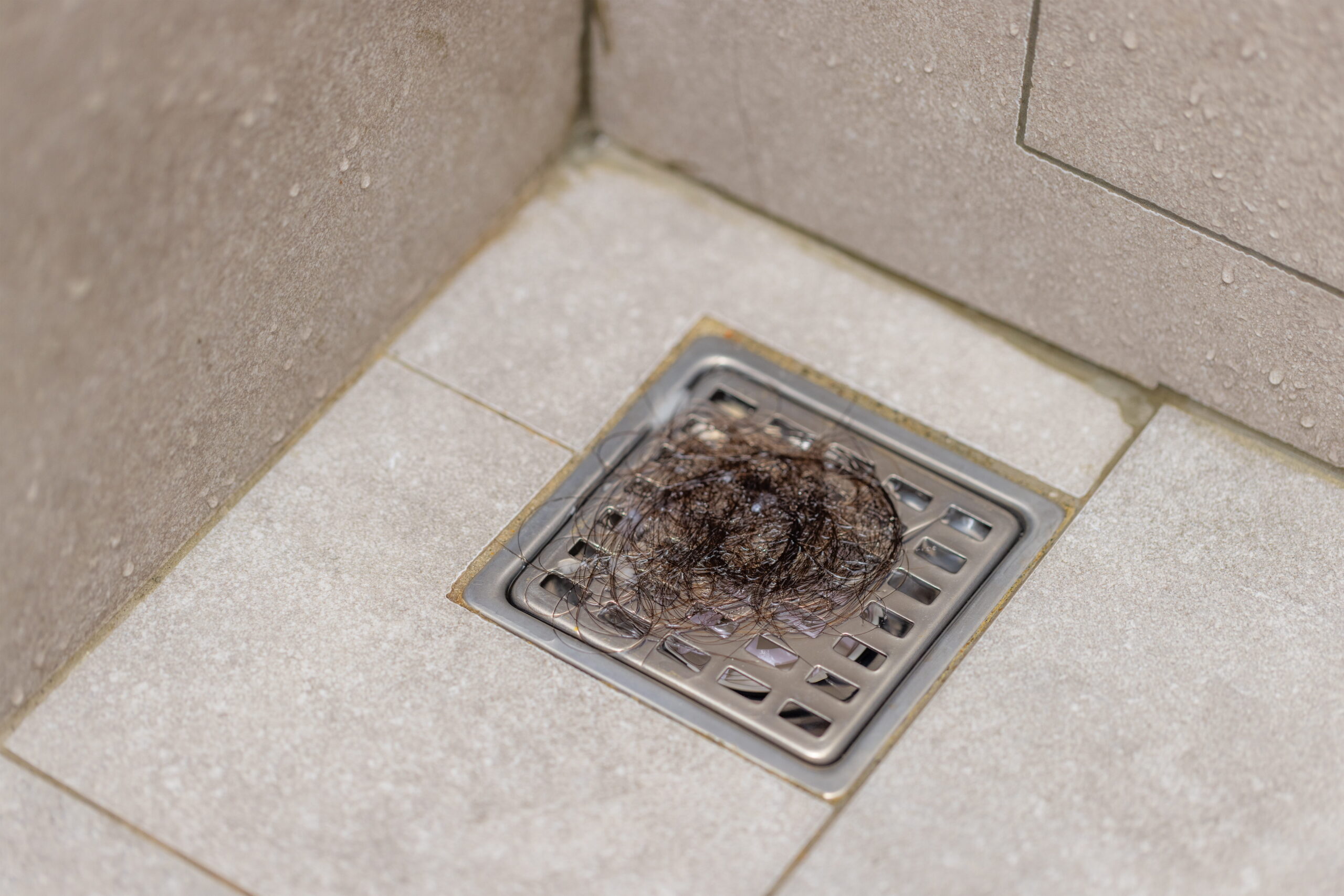 Bathroom Drain Clogged but Still Draining? Early Warning Signs You Shouldn’t Ignore