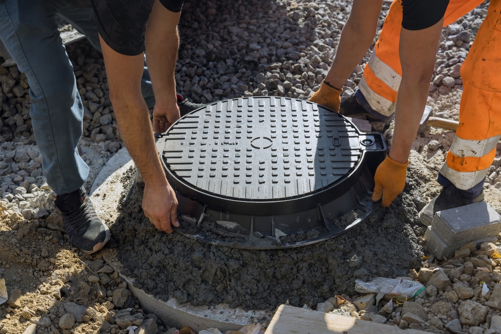 Main Sewer Line Blocked? When You Need Professional Rooter Service