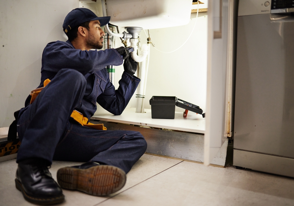When Water Problems Strike, a Skilled Plumber Makes It Simple Again