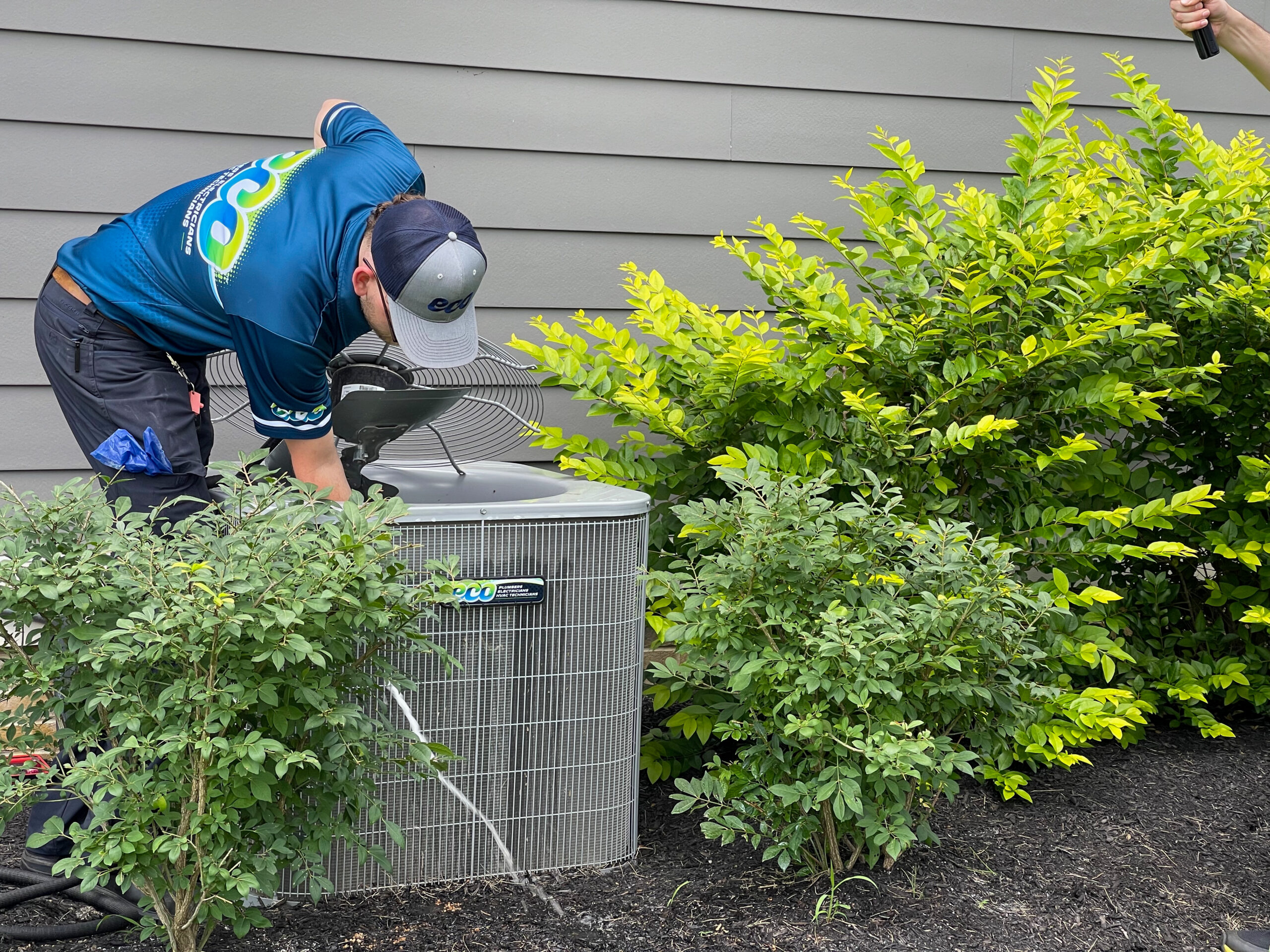 When to Schedule Heat Pump Repair or Tune-Up for Holiday Comfort
