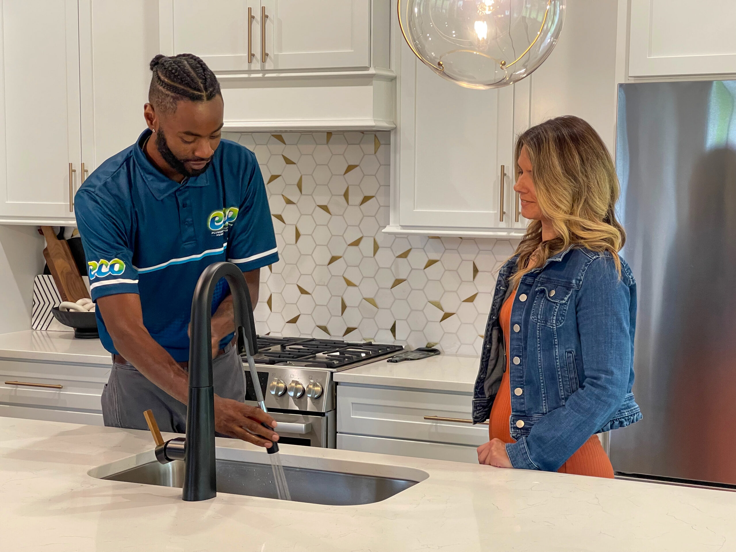 What to Expect When You Schedule a Service Call With a Plumber